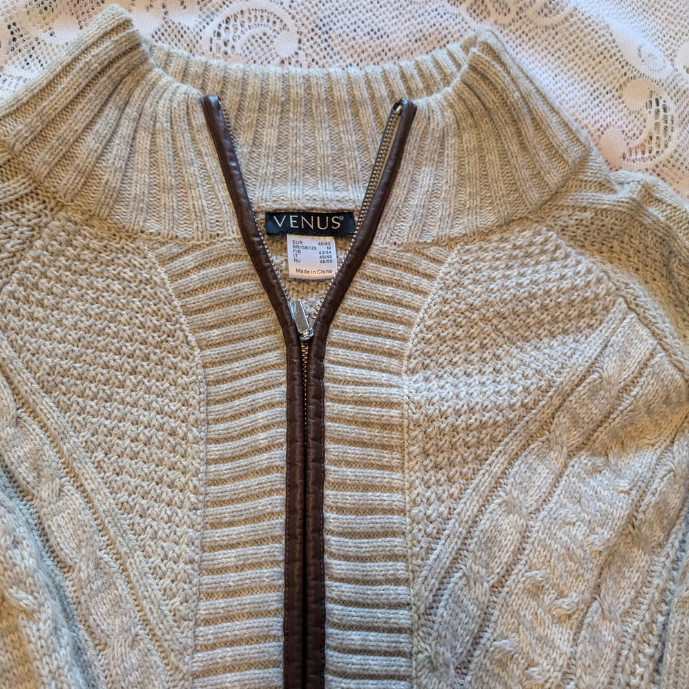VENUS Cream Cowl Neck Sweater with Textured Knit